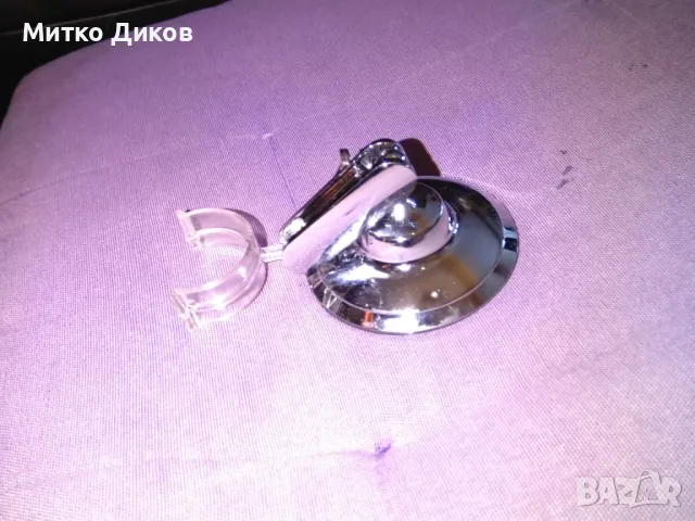 Статив някакъв, снимка 2 - Чанти, стативи, аксесоари - 49923912