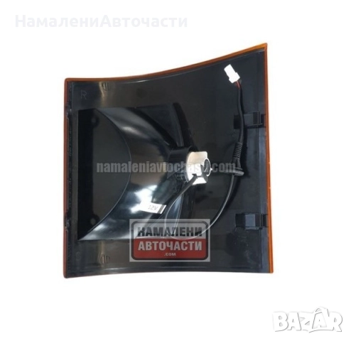 Десен мигач 261309X100 26130-9X100 Nissan Atleon, снимка 2 - Части - 52815657