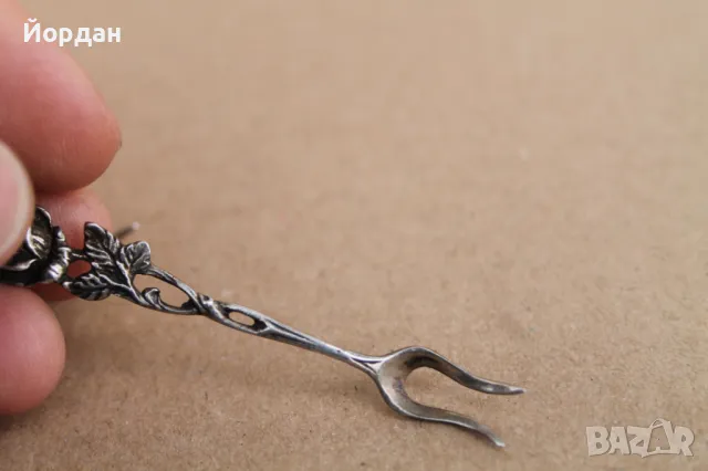 3 броя сребърни вилички, снимка 2 - Други ценни предмети - 49862454