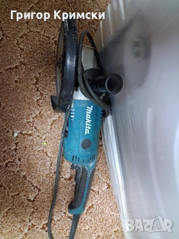 Ъглошлайф Makita GA9020, снимка 5 - Ъглошлайфи - 53928017