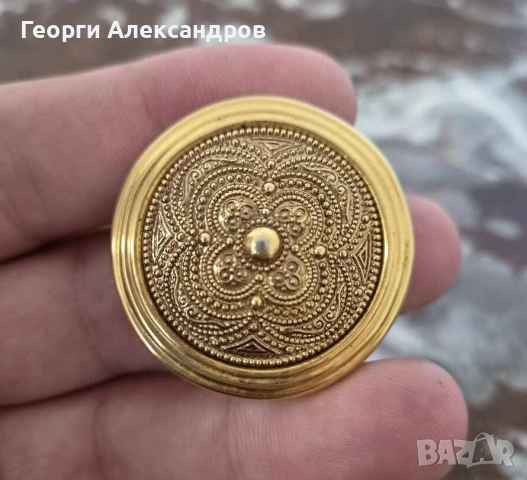 Винтидж позлатена брошка Западна Германия стил Етруско възраждане Etruscan Revival