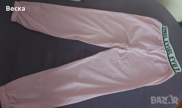 Дамски спортен панталон, снимка 2 - Спортни екипи - 50654604