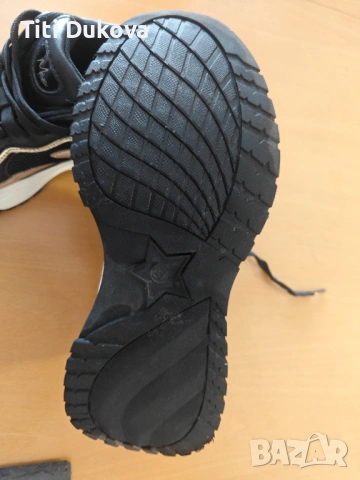 Дамски сникърси MEXX, снимка 3 - Маратонки - 53813022