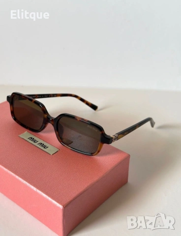 висококачествени очила с черен обикновен калъф и ув защита miu miu , снимка 2 - Слънчеви и диоптрични очила - 53461436