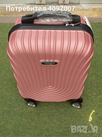 Стилен куфар с колелца за ръчен багаж с твърдо покритие 40/30/20см, снимка 4 - Куфари - 46399571
