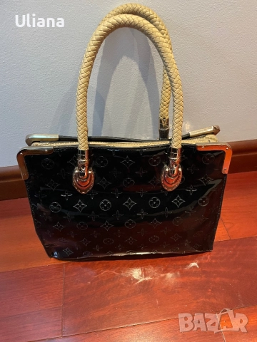 Дамска чанта естествен лак, снимка 9 - Чанти - 51921992