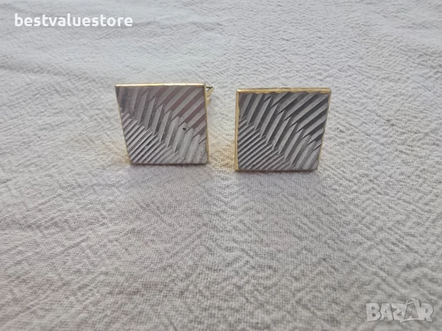 Квадратни Копчета За Ръкавели