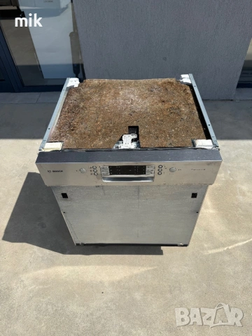 Съдомиялна за вграждане Bosch , снимка 2 - Съдомиялни - 54235087