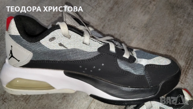 NIKE Jordan Air 200E, номер 37.5, стелка 23.5см, отлично състояние., снимка 10 - Маратонки - 53858373