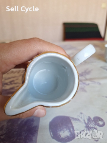 ✅БЪЛГАРСКИ ПОРЦЕЛАНОВА КАНИЧКА❗, снимка 3 - Сервизи - 52469657