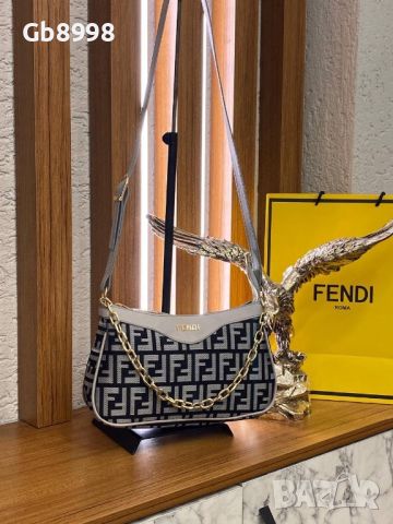 Чанта Fendi, снимка 5 - Чанти - 46626498