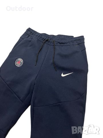 Ммъжко долнище Nike Tech Fleece x Paris Saint-Germain, Размер: M, снимка 2 - Спортни дрехи, екипи - 46418994
