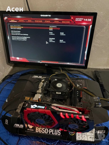 Дънна платка GIGABYTE AB350M-DS3H V2  Сокет: AM4 Чипсет: AMD B350