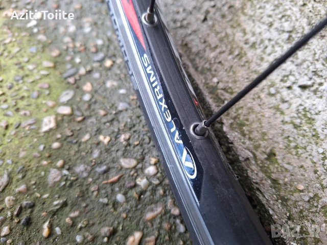 шосейни с главини dura ace, снимка 14 - Части за велосипеди - 53051866