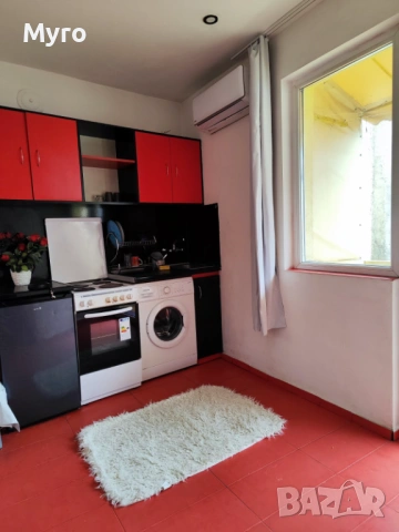 EKZARH- Самостоятелна боксониера в в идеален център на метри от плажа, снимка 4 - Квартири, нощувки - 54066402