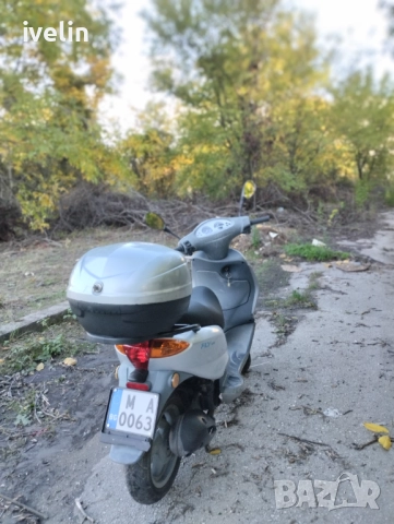 Скутер piaggio fly 125, снимка 5 - Мотоциклети и мототехника - 52250017