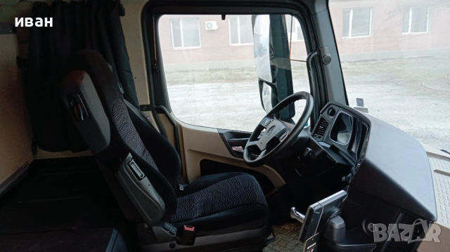 Мерцедес актрос , снимка 9 - Камиони - 53669719