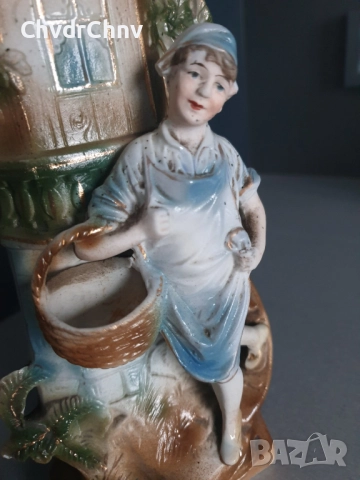 2бр чифт фигурални вази 27см/стари немски порцеланови вази с фигури/селяни с кошници, снимка 5 - Вази - 52550357