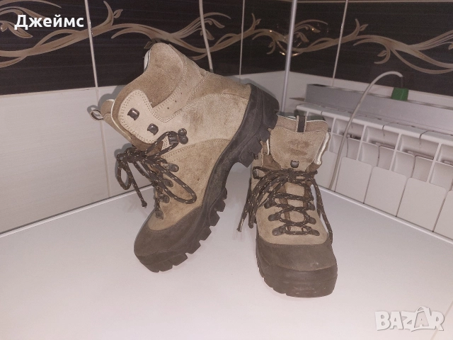 Оригинални туристически обувки/ 39 номер, снимка 6 - Маратонки - 52811520