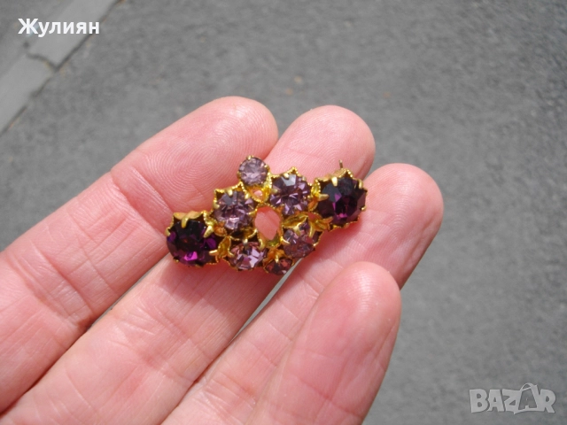 СТАРА ПОЗЛАТЕНА БРОШКА, снимка 3 - Антикварни и старинни предмети - 51845000