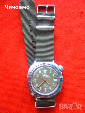 Стар милитъри мъжки ръчен часовник Восток Командирские , снимка 4 - Антикварни и старинни предмети - 51279454