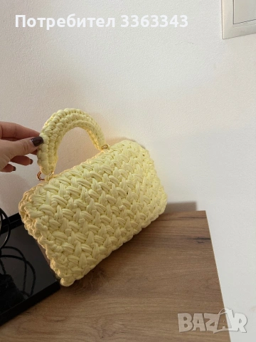 Ръчно пелтена чанта нова, снимка 4 - Чанти - 53483151