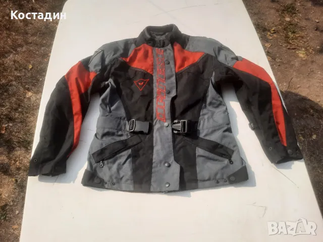 Мото яке Dainese Con Goretex размер 48, снимка 2 - Аксесоари и консумативи - 47499220