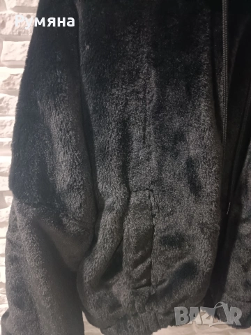 Копринен плюш ,късо яке!, снимка 3 - Якета - 54252913