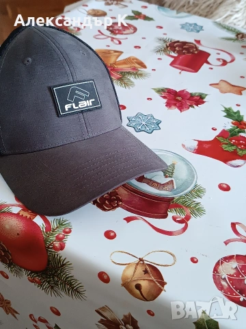 Мрежеста шапка FLAIR с козирка