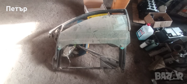 Ляв и десен механизъм с моторче и стъкло за Audi a3 2002г., снимка 2 - Части - 52935846