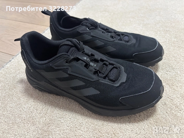 Маратонки ADIDAS