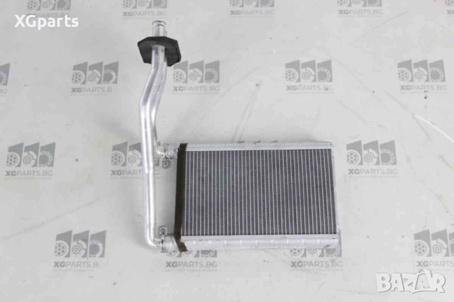 Радиатор парно за Suzuki Swift (2010-2013)