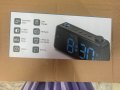 Часовник с Аларма и Радио / USB за зареждане / Часовник с големи цифри, снимка 1
