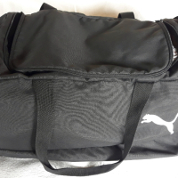 Спортна чанта Puma. Размери 88 x 28 x 26 см, снимка 3 - Чанти - 45002209