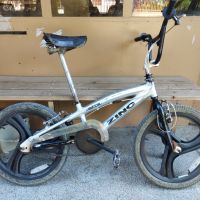 Продавам велосипед BMX, снимка 1 - Велосипеди - 45296175