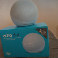 Echo Dot Alexa 5 .чисто нов в кутия., снимка 1 - Друга електроника - 44994348