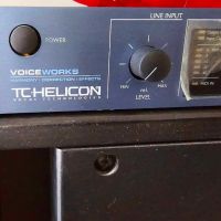 Продавам вокален процесор TC HELICON Voice Works , снимка 2 - Микрофони - 45162294