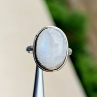 Сребърен пръстен с Лунен камък , снимка 2 - Пръстени - 45977587