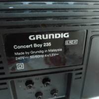 радио транзистор Grundig Concert Boy 235, снимка 5 - Радиокасетофони, транзистори - 44955309