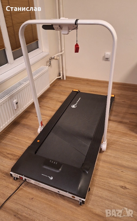 Електрическа бягаща пътека, FitTronic, D1000, Zwfit и приложение Kinomap, сгъваема, 160x58x14 см, 1., снимка 1