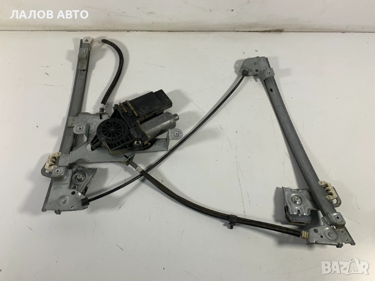 Преден десен стъклоповдигач моторче Шкода Октавия Preden desen stuklopovdigach Skoda Octavia I 96-04, снимка 1