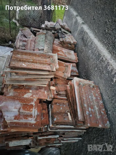 Керемиди и капаци втора употреба два модела, снимка 1
