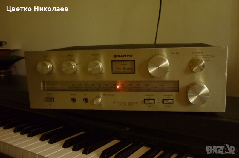 Sanyo DCX 1515K Integrated stereo receiver AM/FM HiFi Vintage, снимка 1