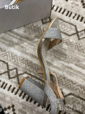 Дамски токчета, снимка 3 - Дамски обувки на ток - 52335651