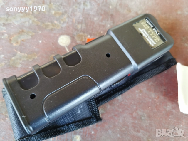 ТЕЙЗЪР-ЕЛЕКТРОШОК-ЛЕД ПРОЖЕКТОР 1201261213, снимка 2 - Оборудване и аксесоари за оръжия - 53071273