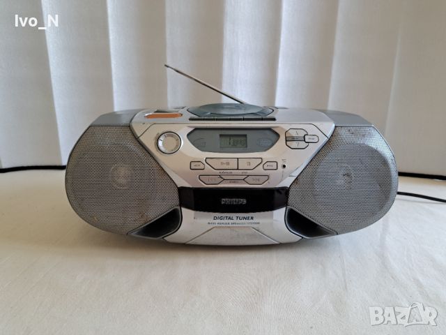 CD радиокасетофон Philips AZ 1040., снимка 2 - Радиокасетофони, транзистори - 46322235