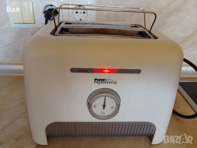 Швейцарски тостер Fust PRIMOTECQ