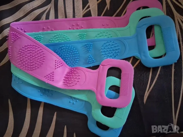 🛁 Ексфолираща силиконова гъба за баня  