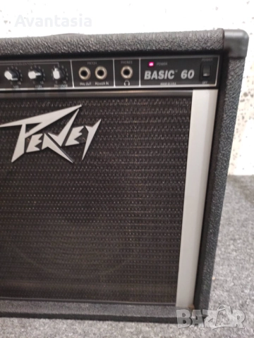 Китарен усилвател Peavey, снимка 2 - Китари - 52334262