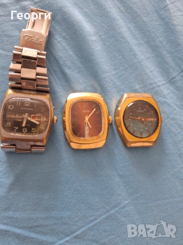 Продавам стари руски часовници